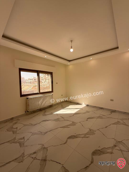 شقق بمساحة 175م للبيع في عمان - أجمل مناطق الجبيهة / حي المنصور 