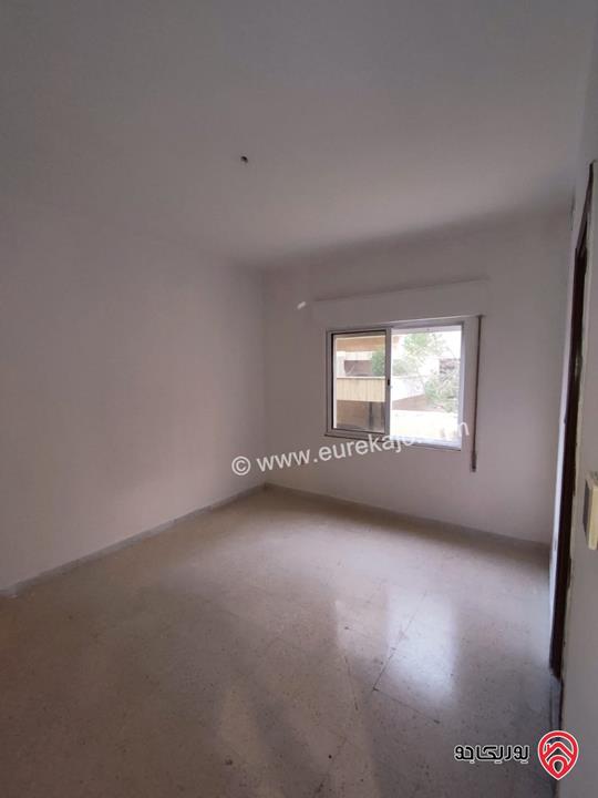 شقة أرضية مساحة 120م للايجار في عمان - أم أذينة