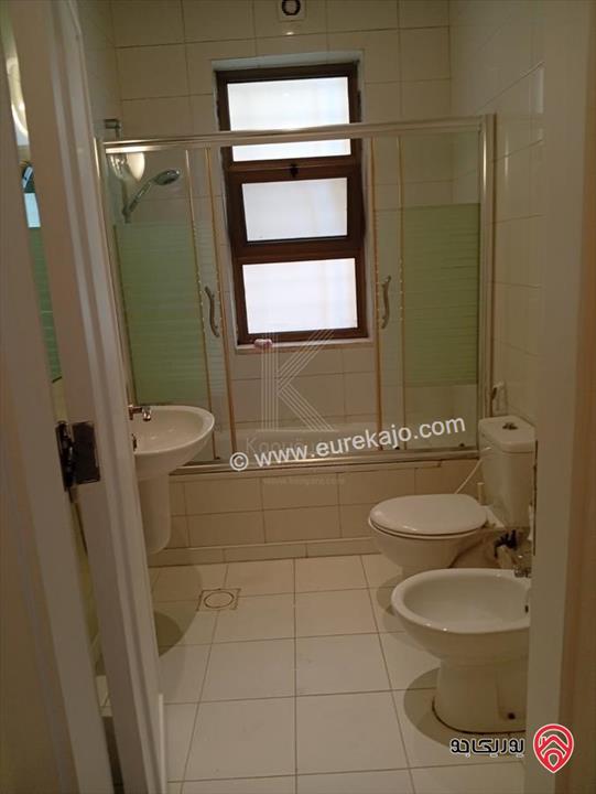 شقة مميزة مساحة 235م للبيع أو للايجار في عمان - الكرسي