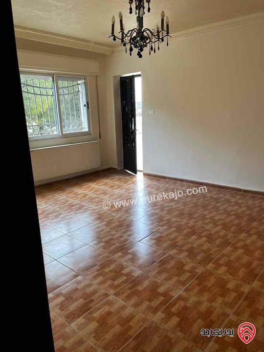 شقة شبه أرضية مساحة 470م للايجار في عمان - خلدا