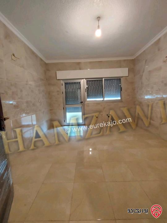 شقة مساحة 240م طابق ثاني للايجار في عمان - ضاحية النخيل طريق المطار 