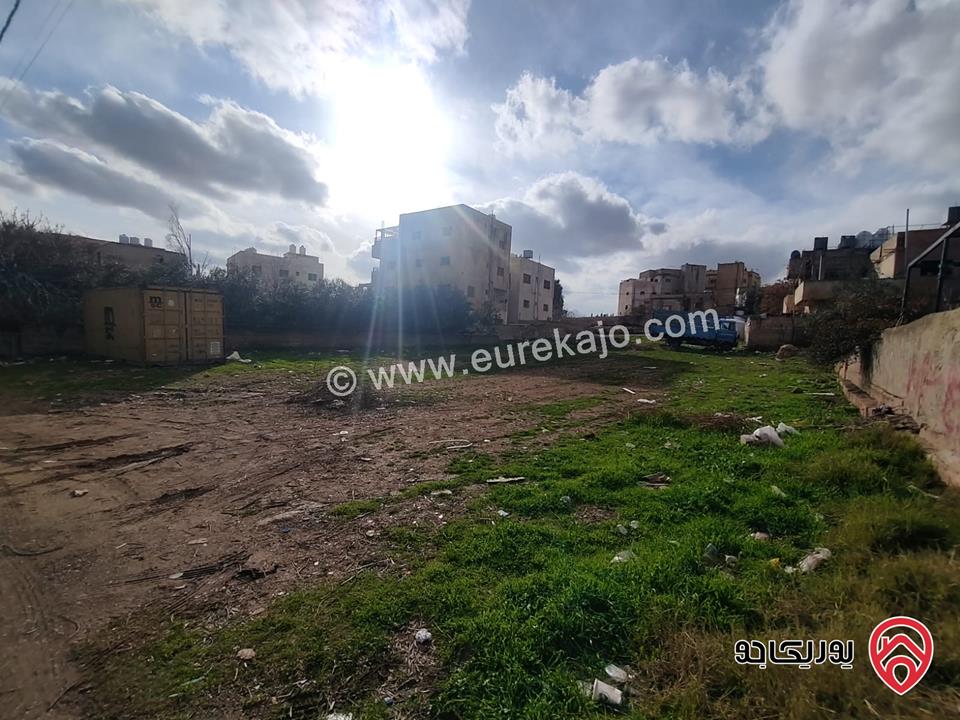 ارض سكنية مساحة 715م للبيع في عمان - الجويدة 