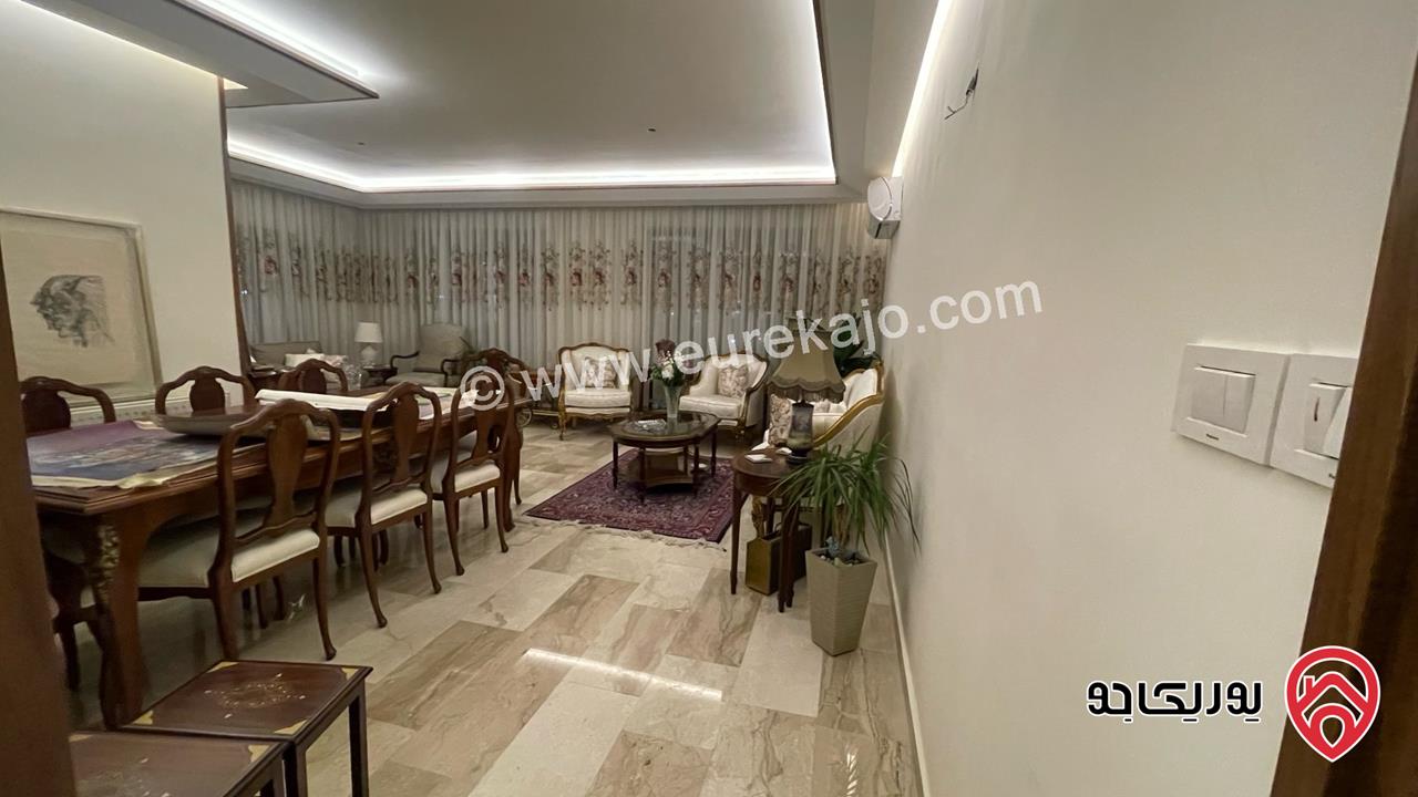 شقة فاخرة دوبلكس طابق اخير مع روف مساحة 270م للبيع في خلدا - العوجانية