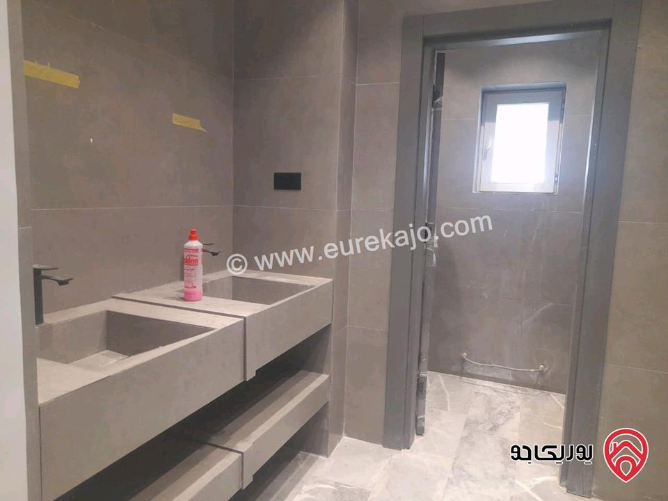 فيلا مساحة 600م على أرض 490م للبيع في عمان - شارع مكة