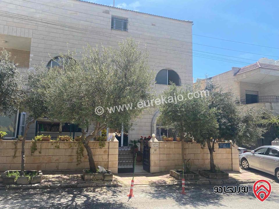 شقة طابق أول مساحة 150م للايجار في عمان - خلدا