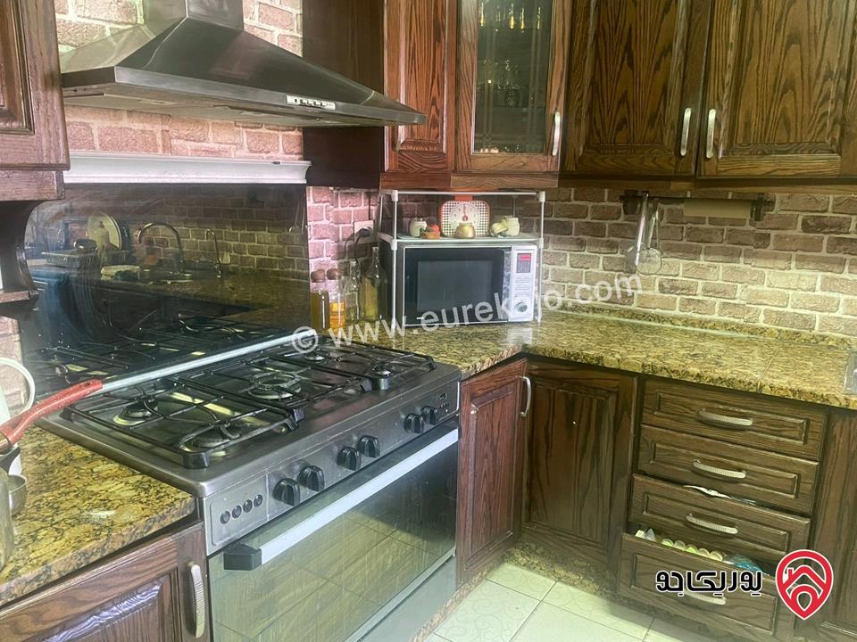 شقة طابق ثاني مساحة 182م للبيع في عمان - الجاردنز