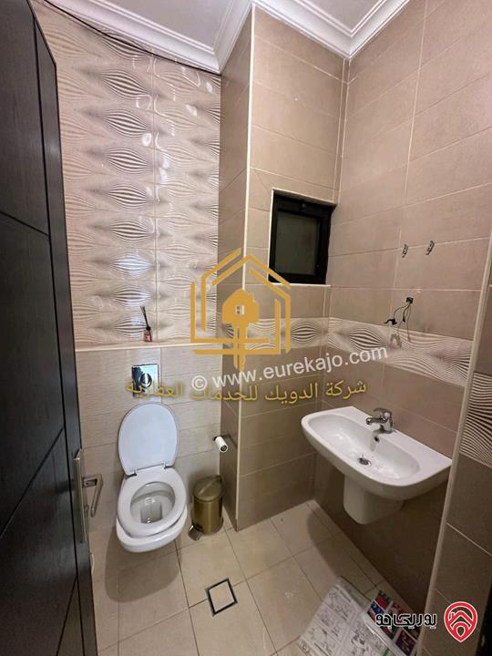 شقة فارغة أرضي طابق أرضي مساحة 150م داخلي و 150م خارجي للايجار في عمان - دابوق 