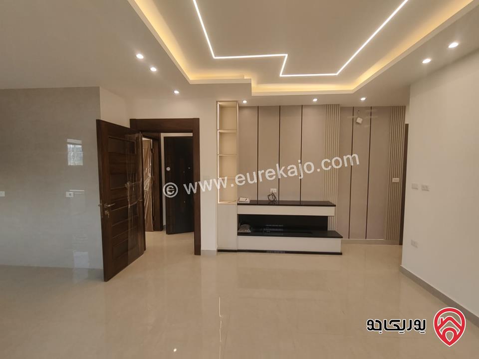 شقة ارضية مساحة 170م داخلي و 40م خارجي للبيع في عمان - شفا بدران قرب حدائق الجبيهة