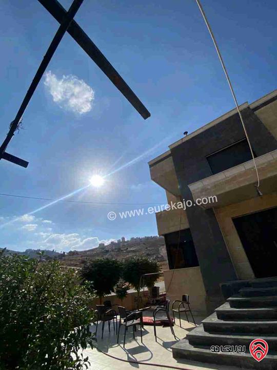 فيلا مساحة 400م على أرض 500م للبيع في السلط - السرو