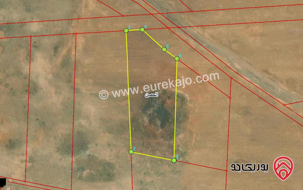 قطعة ارض مساحة 3939م للبيع في اربد - الحصن جنوب شارع البتراء وجنوب شارع الصوامع وشارع الاربعين 