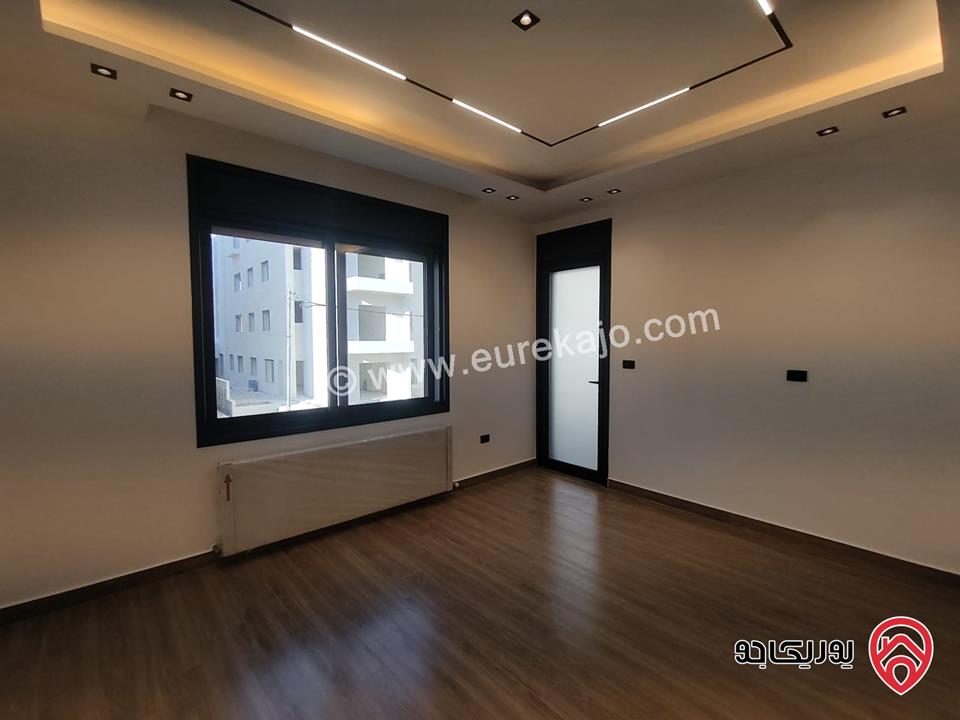 شقق حديثة 215 متر للبيع في عمان - حي الصحابة رجم عميش  