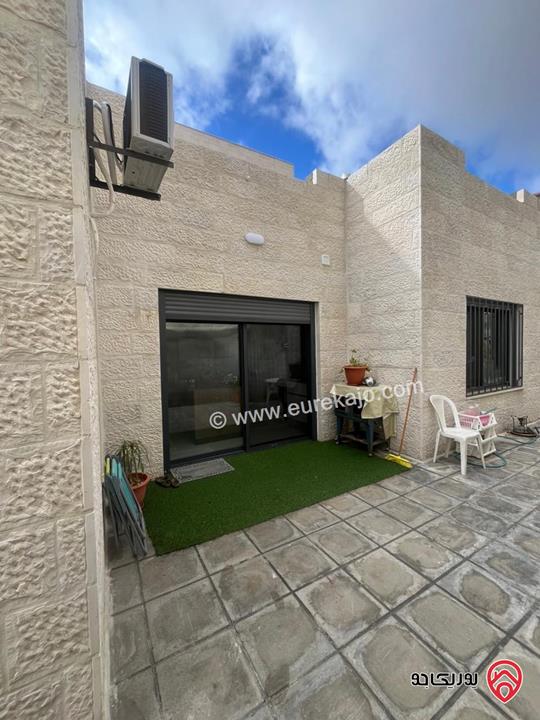 فيلا مساحة 200م على ارض 420م للبيع في عمان - ابو نصير 