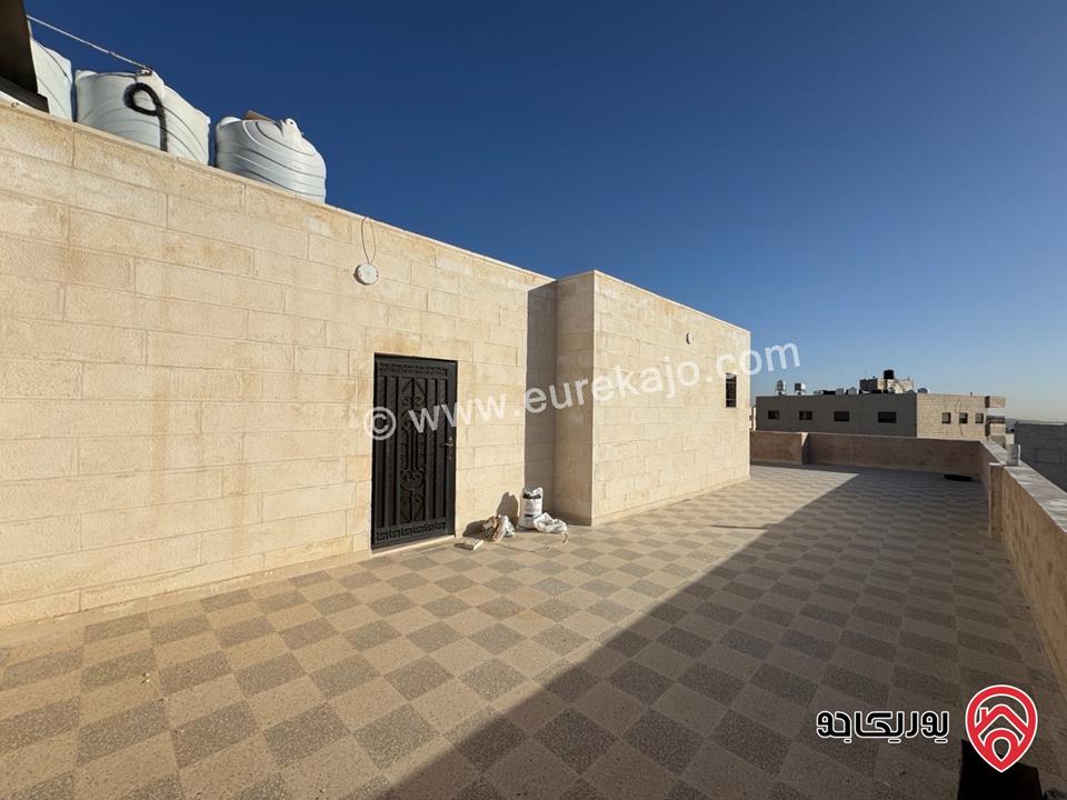 شقة طابق ثالث دوبلكس مساحة 235م للبيع في عمان - الجبيهة ام زويتينة