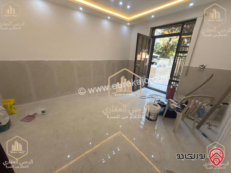 شقة فارغة طابق أرضي مساحة 110م داخلي و 30م خارجي للايجار في عمان - الرابية