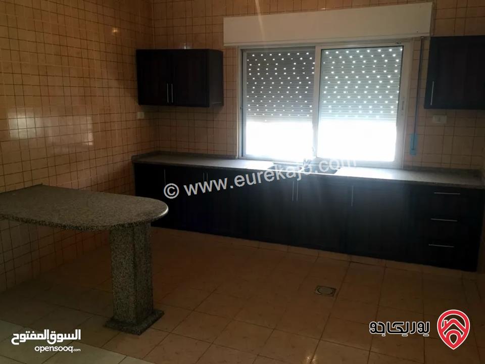 ‎ عمارة سكنية مؤجرة بالكامل مكونة من 14 شقة على أرض 836م للبيع في عمان - شفا بدران