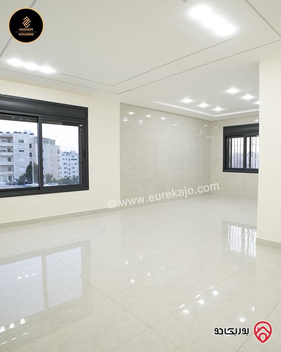 شقة مميزة طابق ثالث دوبلكس مساحة 193م للبيع في عمان - البنيات