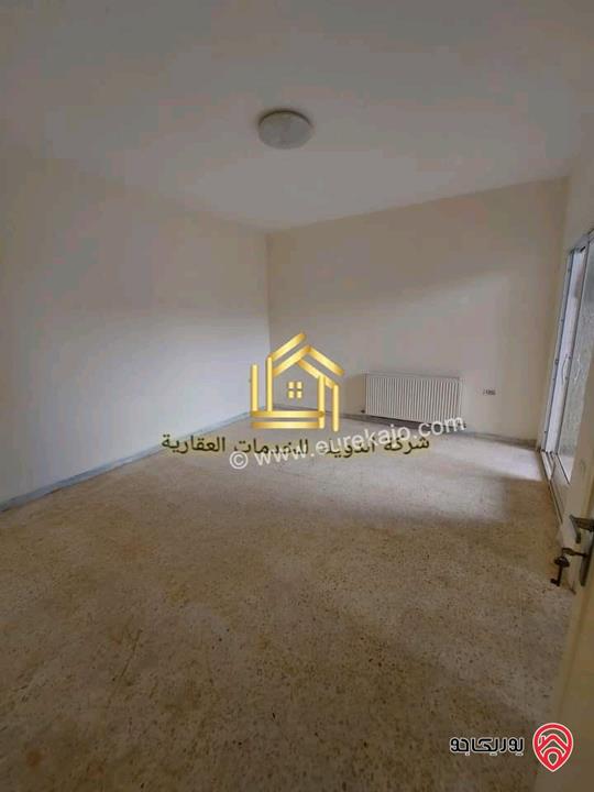 شقة فارغة طابق اول مساحة 170م للايجار في عمان - خلدا 