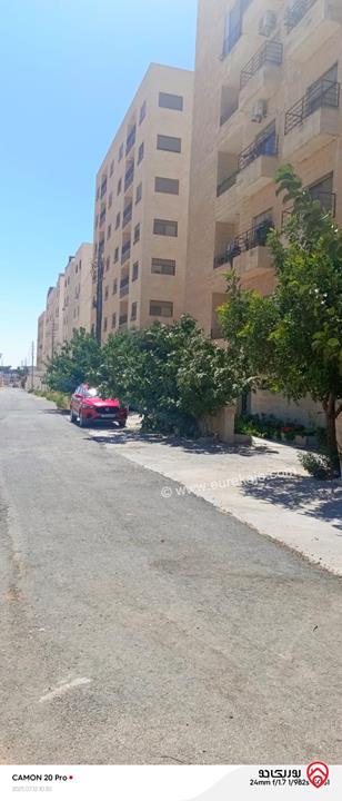 أرض سكنية مميزة مساحة 781م للبيع في عمان - شارع الأردن – حوض أم حجير