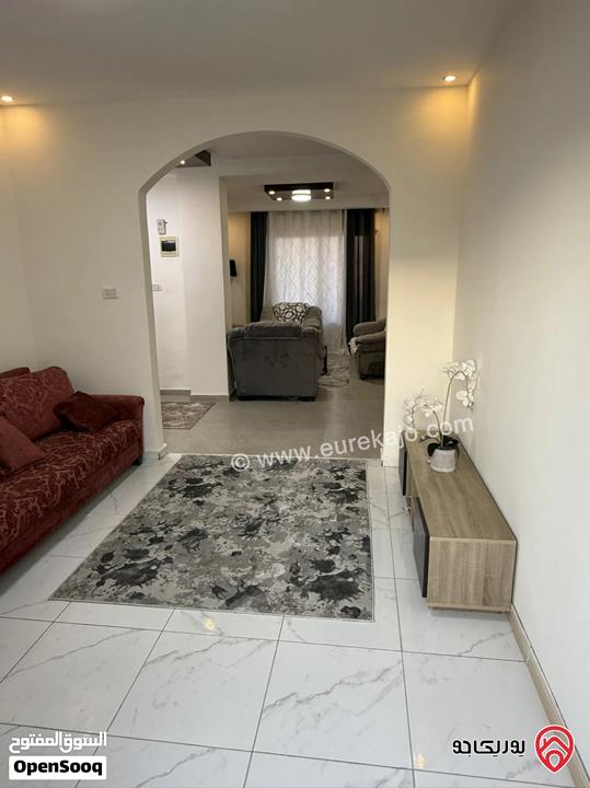 روف مفروش مساحة 150م للايجار في عمان - الجبيهة