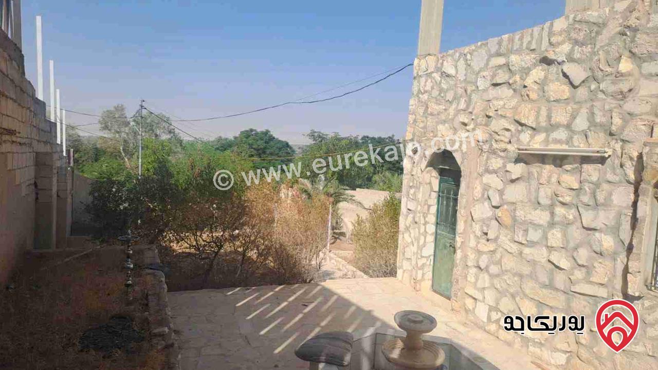 مزرعة مساحة الأرض 781م والبناء 200م للبيع في منطقة البحر الميت - الشونة الجنوبية - بالقرب من إشارة الراما