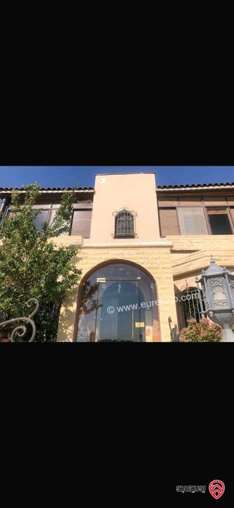 بيت مستقل مساحة 600م على أرض 700م للبيع في عمان - ابو السوس بالقرب من الجامعة الجديدة 