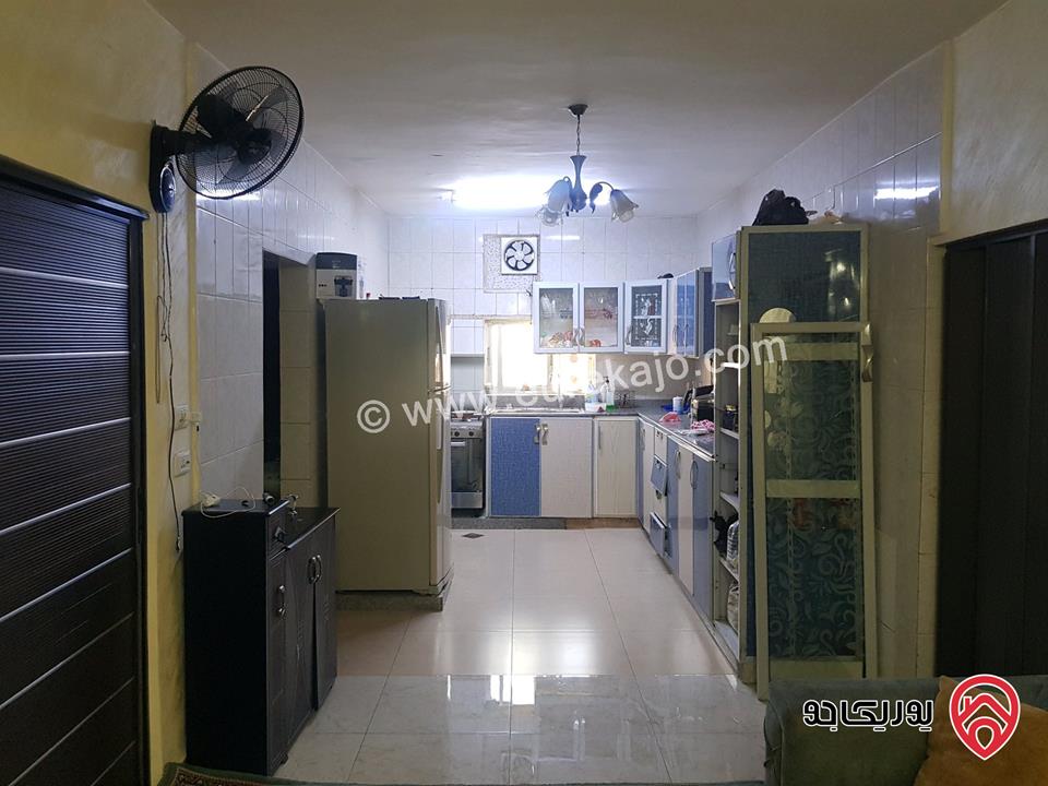 شقة مساحة 113م طابق أول للبيع في الزرقاء - جبل الاميرة رحمة  
