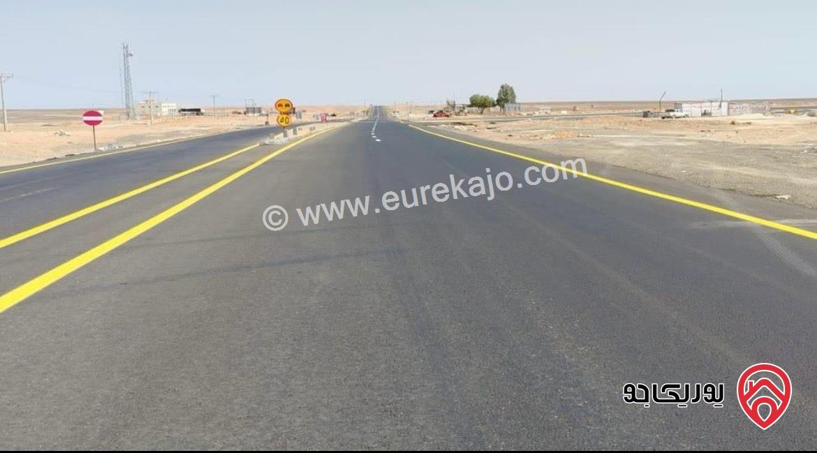 أرض مساحة 21 دونم و 400م للبيع من أراضي شرق عمان - الماضونة قرب جمرك عمان الجديد 