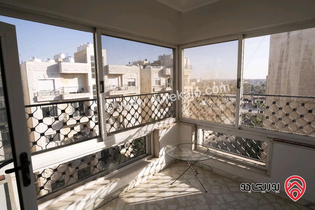شقة فارغة مساحة 240م طابق ثالث للايجار في عمان - الصويفية