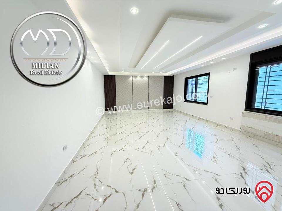 شقق جديدة للبيع في عمان - خلدا مساحات 220م تشطيبات و ديكورات فاخرة اطلالة جميلة امكانية الأقساط