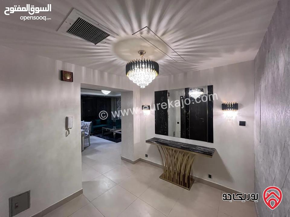 شقة فاخرة مفروشة مساحة 240م للايجار في عمان - عبدون 