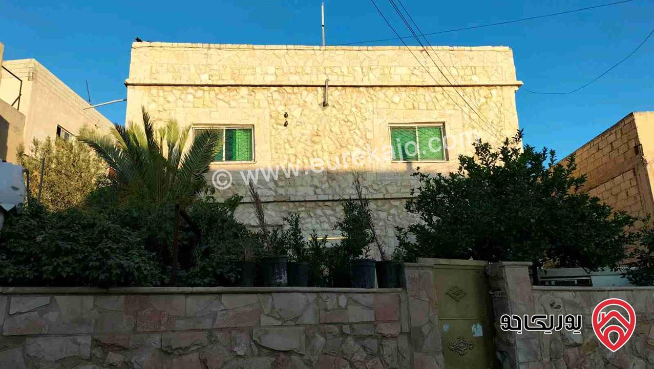منزل طابقين مساحة 600م على أرض 530م للبيع في عمان - سحاب