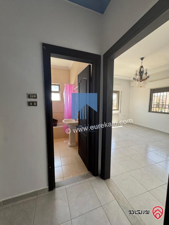 شقة مميزة للبيع في عمان - الجاردنز - خلف قاضي القضاة طابق ثالث 190م بسعر مغري