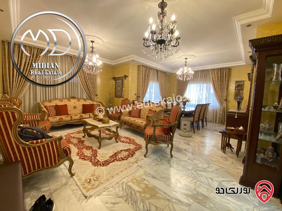 شقة للبيع في عمان - ام السماق مساحة 155م طابق ثاني سوبر ديلوكس اطلالة جميلة تصلح للاستثمار بسعر مميز