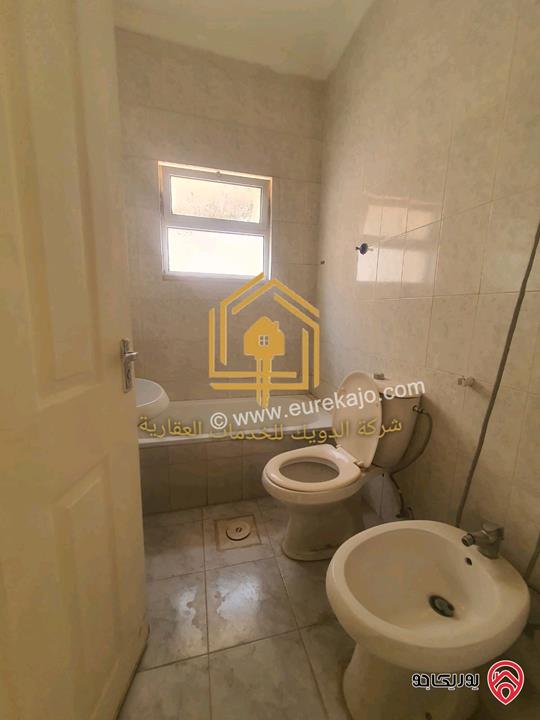 شقة فارغة طابق ثانى مساحة 130م للإيجار في عمان - ضاحية الرشيد 