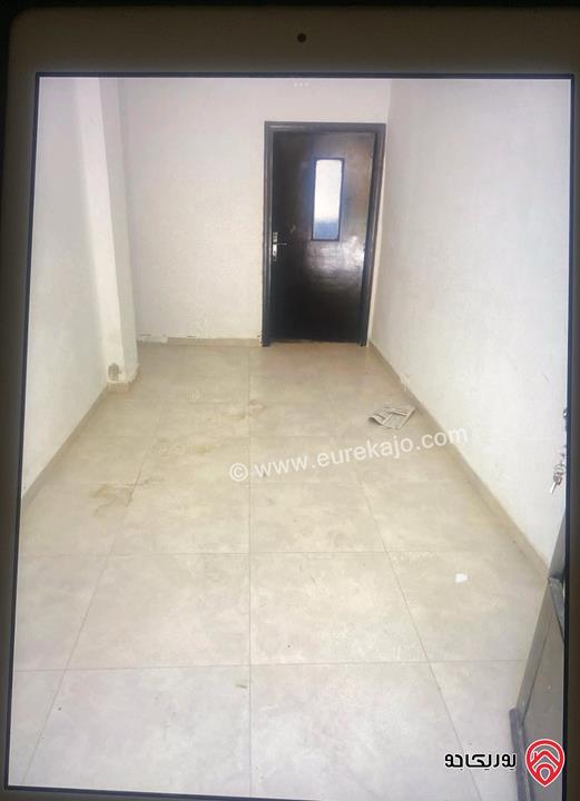 شقة أرضية مساحة 110م داخلي و 30م خارجي للإيجار في عمان - أول نزول ابو السوس