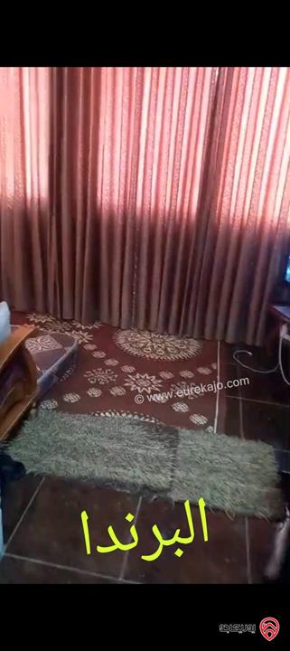 بيت مساحة 460م على أرض 1700م للبيع في عمان - منطقة المقابلين 