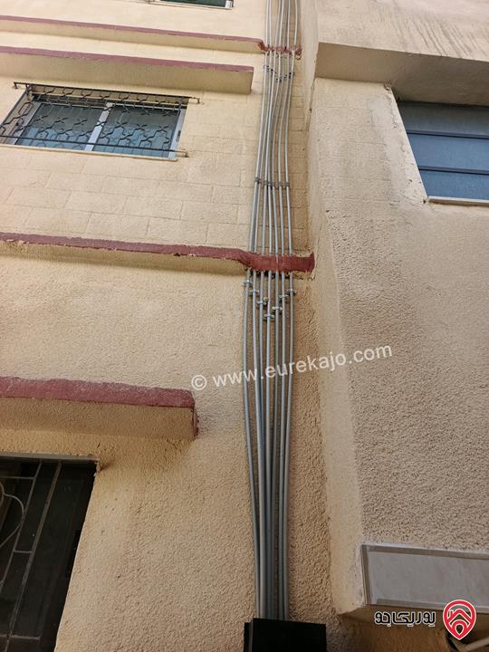 بناية سكنية على أرض 567م للبيع في الزرقاء - حي معصوم
