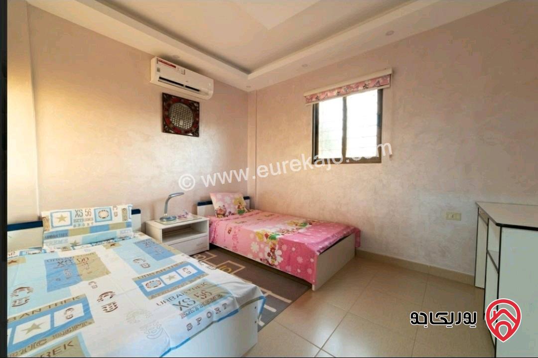 شـاليه مـفروش مساحة الأرض 550م والبناء 150م للبيع في البحر الميت منطقة الشونة الجنوبية الجوفة