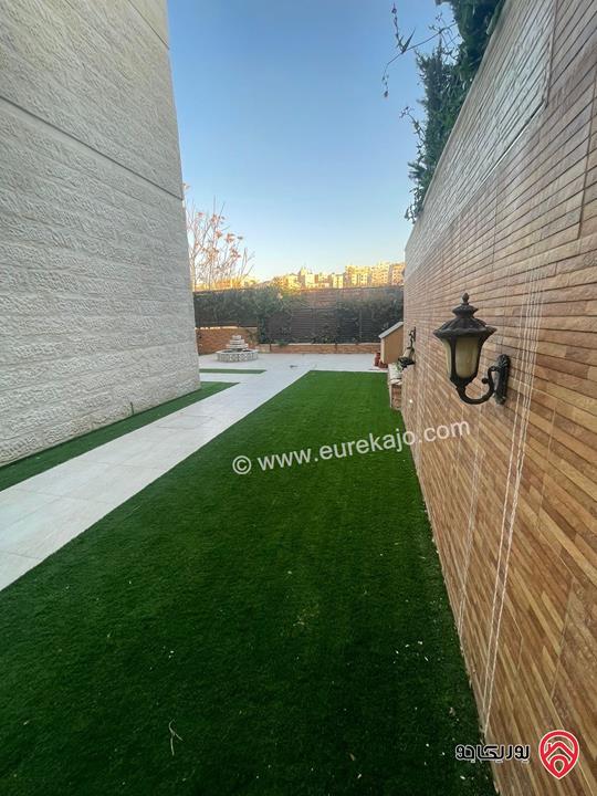 شقة شبه أرضية مساحة 245م داخلي و 250م خارجي للبيع في عمان - عبدون