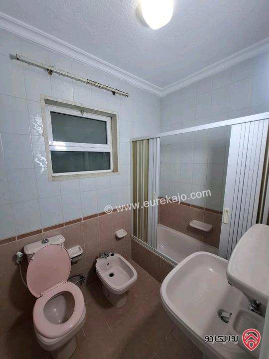 شقة فارغة طابق ثاني مساحة 140م للإيجار في عمان - الجاردنز 