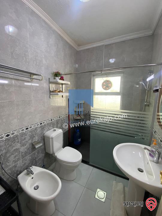 شقة مفروشة فاخرة للبيع في عمان - خلدا قرب المدارس الإنجليزية طابق اول 180م تشطيب سوبر ديلوكس