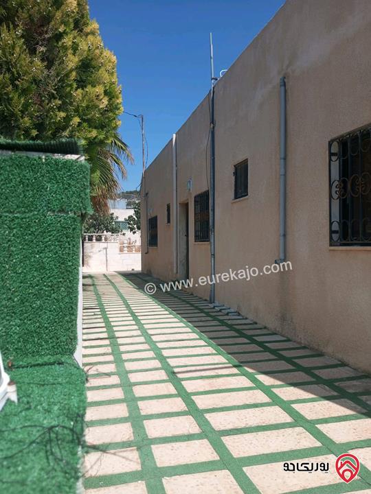 فيلا مستقلة مفروشة مساحة 250م للايجار في عجلون مثلث اشتفينا محنا 