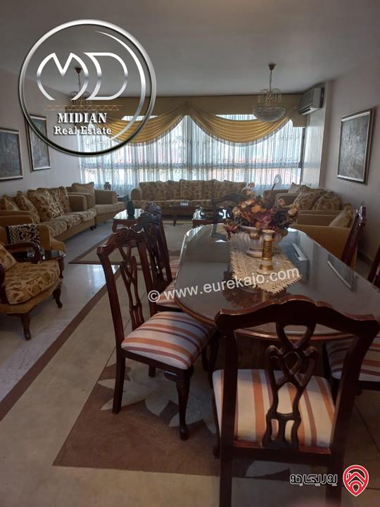 شقة للبيع في عمان - الشميساني مساحة 165م طابق ثاني تصلح للاستثمار بسعر مميز جداً