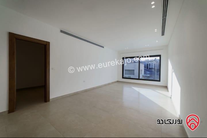 فلل متلاصقة عدد 2 مكونة من طابقين وروف دوبلكس مساحة الأرض لكل فيلا 500م للبيع في عمان - عبدون       	 