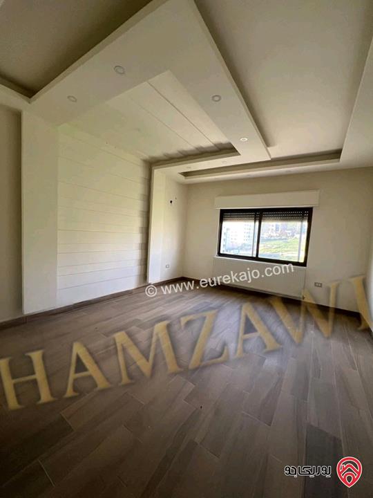 شقة سوبر ديلوكس طابق ثالث مساحة 180م للايجار في عمان - مرج الحمام 