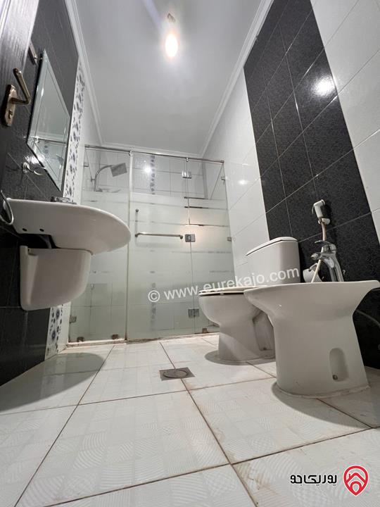 شقة طابق اول من فيلا مساحة 230م للايجار في عمان - دابوق 