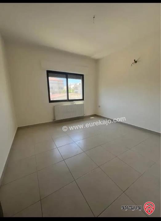 شقة طابق ثالث مساحة 155م للايجار في عمان - شارع مكة