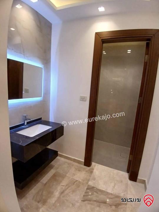 شقة مساحة 200م طابق رابع للبيع في عمان - ضاحية النخيل 