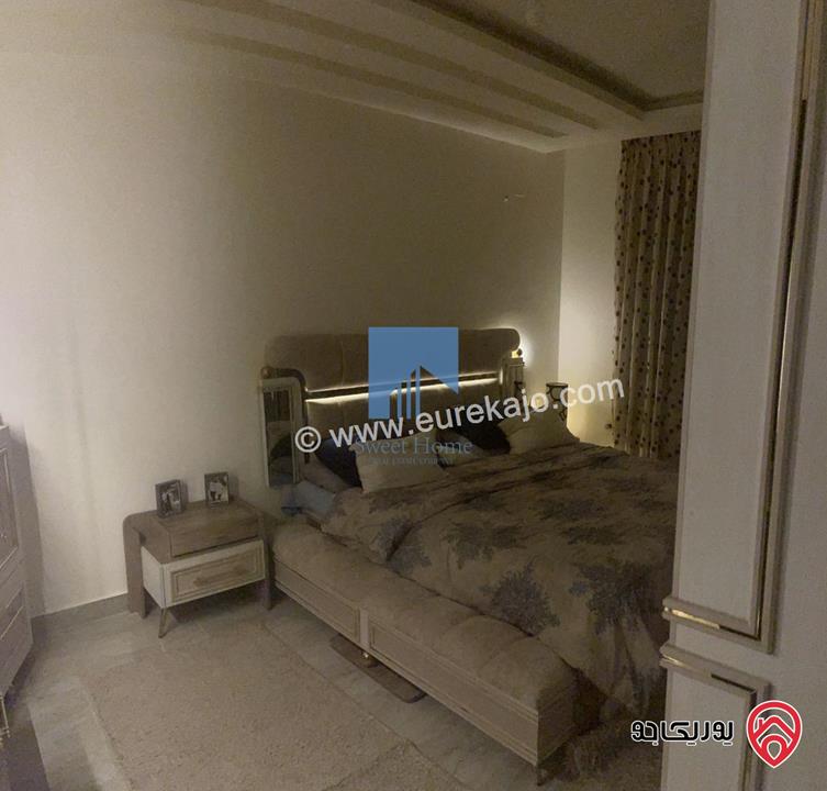 شقة طابق ثالث 130م تشطيب سوبر ديلوكس للبيع في عمان - خلدا