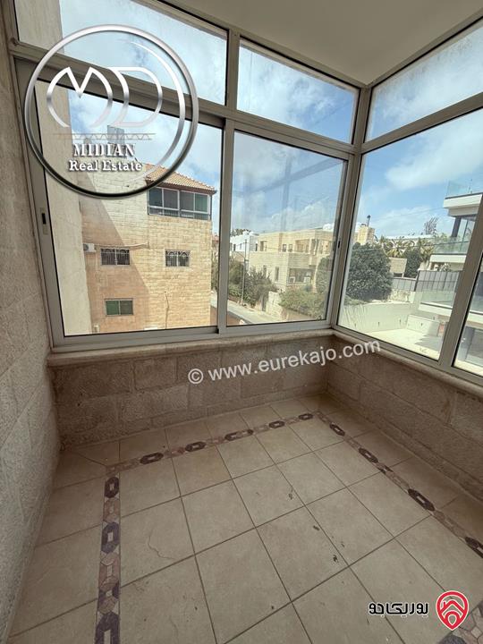 شقق فارغة للايجار في عمان - عبدون مساحات 250م 4 نوم تشطيبات ديكورات فاخرة اطلالة رائعة تصلح للسفارات والهيئات الدبلوماسية